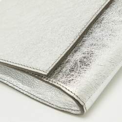 Pre Owned Yves Saint Laurent Silver Leather Belle De Jour Flap Clutch