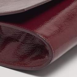 مملوكة مسبقًا حقيبة كلتش سان لوران باريس بل دو جور جلد لامع بورغندي