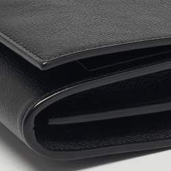 Pre Owned محفظة بسلسلة إيف سان لوران بيل دو جور جلد أسود