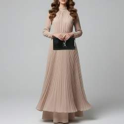 مملوكة مسبقًا Saint Laurent Belle De Jour Black Patent Leather Clutch