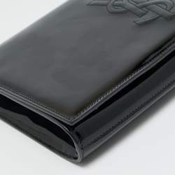 Pre Owned حقيبة كلتش سان لوران بيل دو جور قلاب جلد لامع أسود