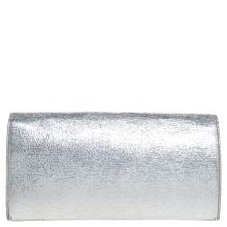 مملوكة مسبقًا  حقيبة كلتش سان لوران جلد مونوغرامي مزخرف فضي ميتاليك