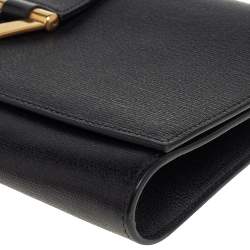 مملوكة مسبقًا Yves Saint Laurent Black Textured Leather Y-Ligne Clutch