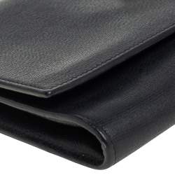 Pre Owned Yves Saint Laurent Black Textured Leather Y-Ligne Clutch