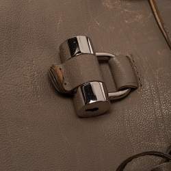 Pre Owned حقيبة ايف سان لوران موس جلد بيج كبيرة