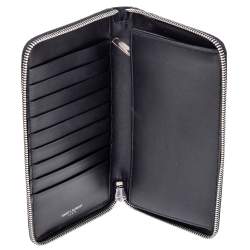 Pre Owned  Saint Laurent Black Studded Leather Wallet