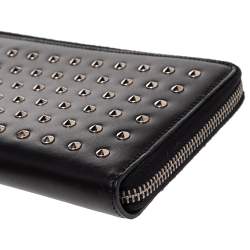 Pre Owned  Saint Laurent Black Studded Leather Wallet