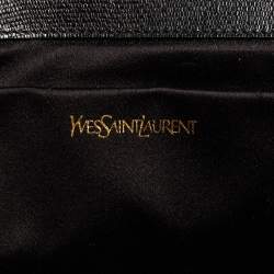 مملوكة مسبقًا Yves Saint Laurent Black Leather Large Chyc Clutch