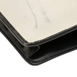 مملوكة مسبقًا Yves Saint Laurent White/Blue Vintage Coated Canvas And Leather Shoulder Bag