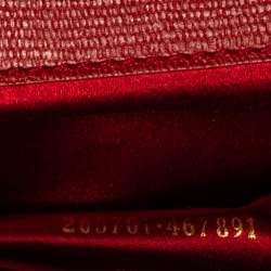 مملوكة مسبقًا حقيبة كلتش أيف سان لوران واي-ليغن جلد أحمر