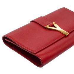 مملوكة مسبقًا حقيبة كلتش أيف سان لوران واي-ليغن جلد أحمر