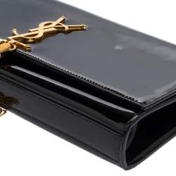 Pre Owned Saint Laurent Black Patent Leather Kate Tassel Clutch
