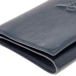 مملوكة مسبقًا Yves Saint Laurent Dark Blue Leather Belle De Jour Clutch