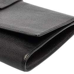 Pre Owned Yves Saint Laurent Black Textured Leather Y-Ligne Clutch