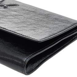 Pre Owned Yves Saint Laurent Black Patent Leather Belle De Jour Flap Clutch