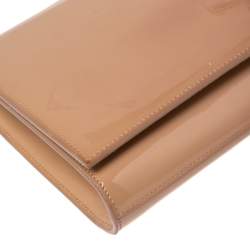 Pre Owned Yves Saint Laurent Beige Patent Leather Belle De Jour Flap Clutch