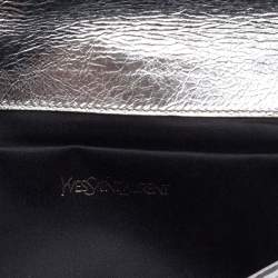 Pre Owned Yves Saint Laurent Metallic Silver Leather Belle De Jour Flap Clutch