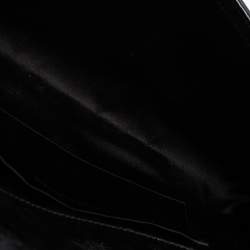 مملوكة مسبقًا Yves Saint Laurent Black Patent Leather Belle De Jour Flap Clutch