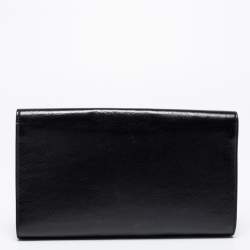 مملوكة مسبقًا Yves Saint Laurent Black Patent Leather Belle De Jour Flap Clutch