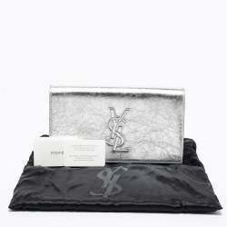 Pre Owned Yves Saint Laurent Silver Glossy Leather Belle De Jour Flap Clutch