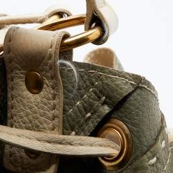 مملوكة مسبقًا Yves Saint Laurent Pale Green/Cream Leather Double Sac Y Tote