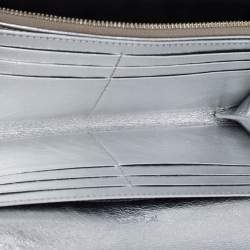 Pre Owned Yves Saint Laurent Metalic Silver Leather Belle De Jour Continental Wallet