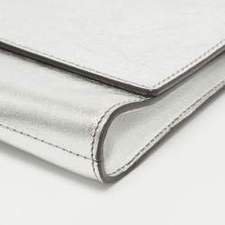 Pre Owned Yves Saint Laurent Silver Leather Belle De Jour Clutch