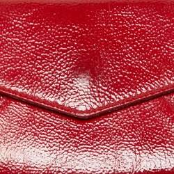 Pre Owned Yves Saint Laurent Red Patent Leather Belle De Jour Flap Compact Wallet