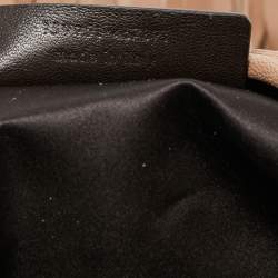 مملوكة مسبقًا Yves Saint Laurent Beige Suede and Leather La Boheme Fringe Hobo