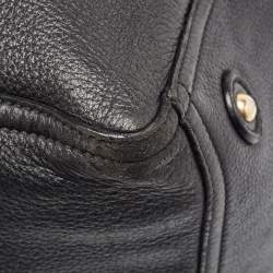 مملوكة مسبقًا Yves Saint Laurent Black Leather Large Downtown Tote