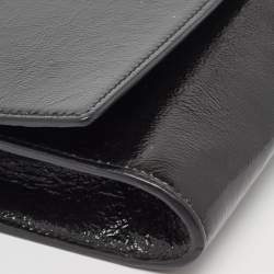 مملوكة مسبقًا حقيبة كلتش سان لوران باريس بيل دي جور جلد لامع أخضر بقلاب