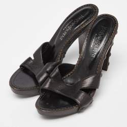 Pre Owned Yves Saint Laurent Black Leather Open Toe Studded Heel Slide Sandals Size 40