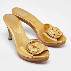 Yves Saint Laurent Metallic Gold Leather Najda Rosette Platform Sandals Size 36