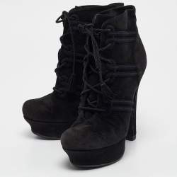 Pre Owned Yves Saint Laurent Black Ankle Length Boots Size 36.5