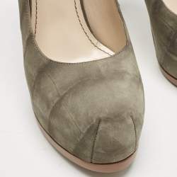 Yves Saint Laurent Sage Green Leather Tribtoo Platform Pumps Size 40