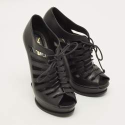 Pre Owned Yves Saint Laurent Hortense Size 36.5 Black Leather Booties