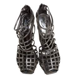 مملوكة مسبقًا Yves Saint Laurent Metallic Grey Strappy Cage Sandals Size 36