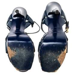 Pre Owned صندل سان لوران تريبوت جلد أزرق كحلي لامع نعل سميك مقاس 37