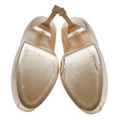 مملوكة مسبقًا Yves Saint Laurent Metallic Gold Leather Tribtoo Platform Pumps Size 40