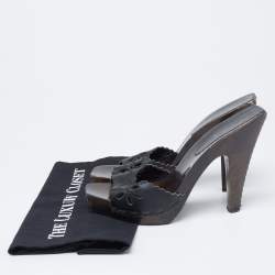 Yves Saint Laurent Black Cutout Leather  Slide Sandals Size 39