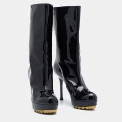 مملوكة مسبقًا حذاء بوت طول ركبة إيف سان لوران جلد لامع أسود مقاس 40