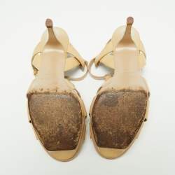 Pre Owned صندل إيف سان لوران تربيوت جلد بيج لامع مقاس 40