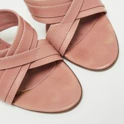 مملوكة مسبقًا Yves Saint Laurent Pink Leather Cross Strap Buckle Sandals Size 39