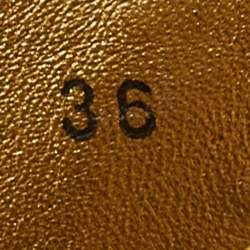 مملوكة مسبقًا حذاء كعب عالي ايف سان لوران نعل سميك مقدمة مفتوحة جلد سويدي قطع أسود/ذهبي مقاس 36