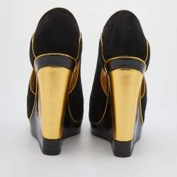 مملوكة مسبقًا حذاء كعب عالي ايف سان لوران نعل سميك مقدمة مفتوحة جلد سويدي قطع أسود/ذهبي مقاس 36