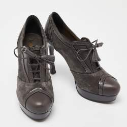 Pre Owned Yves Saint Laurent Grey Suede and Leather Janis Booties Size 38.5