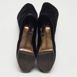 مملوكة مسبقًا Yves Saint Laurent Black Velvet Ankle Boots Size 36