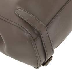 مملوكة مسبقًا حقيبة ظهر زاك بوزن إياثر جلد رصاصي 