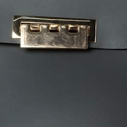 مملوكة مسبقًا حقيبة زاك بوزن ايرثا جلد أزرق داكن حمالة مزخرفة يد علوية 