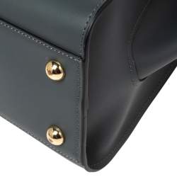 مملوكة مسبقًا حقيبة زاك بوزن ايرثا جلد أزرق داكن حمالة مزخرفة يد علوية 